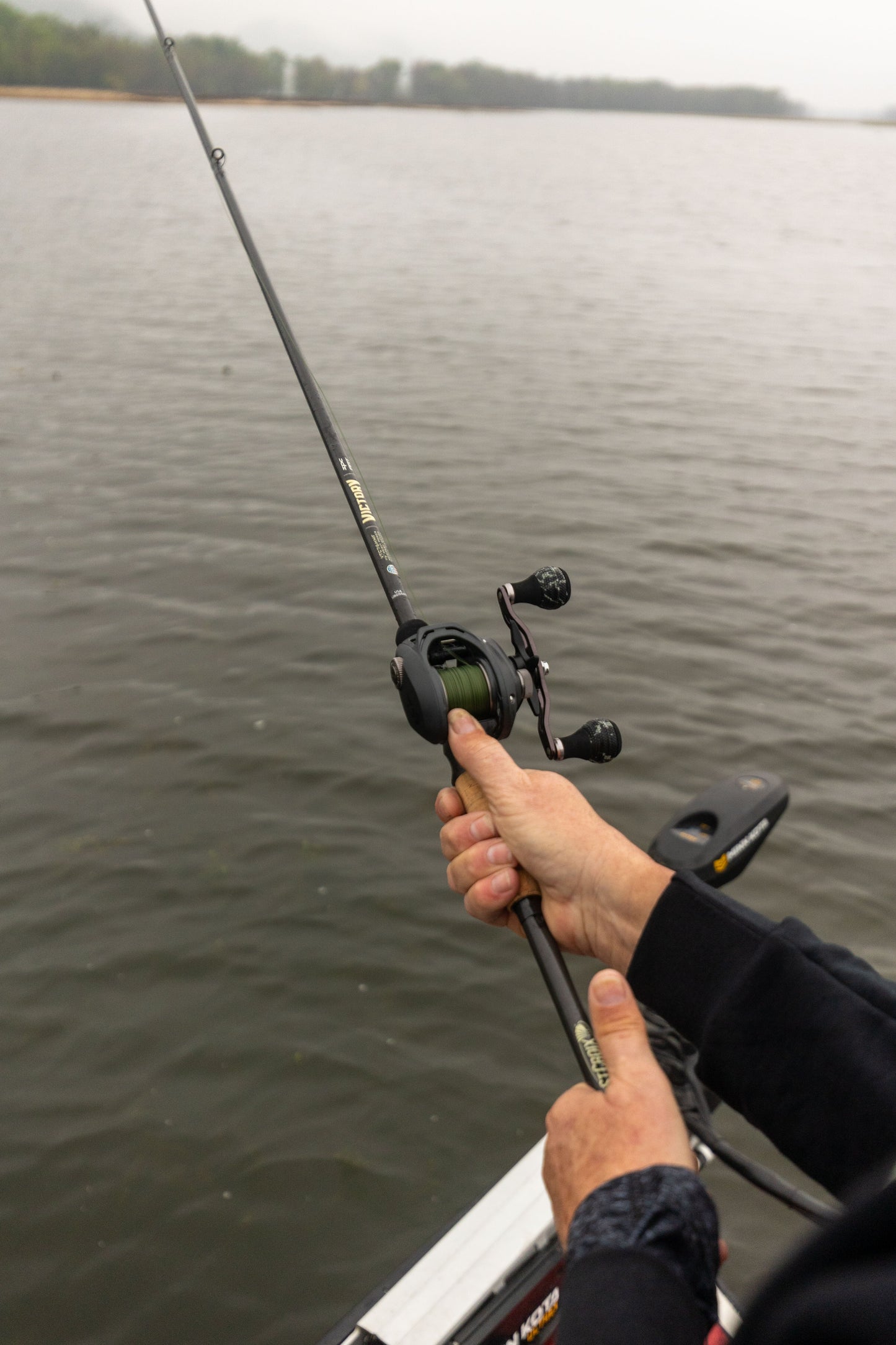VICTORY CASTING RODS